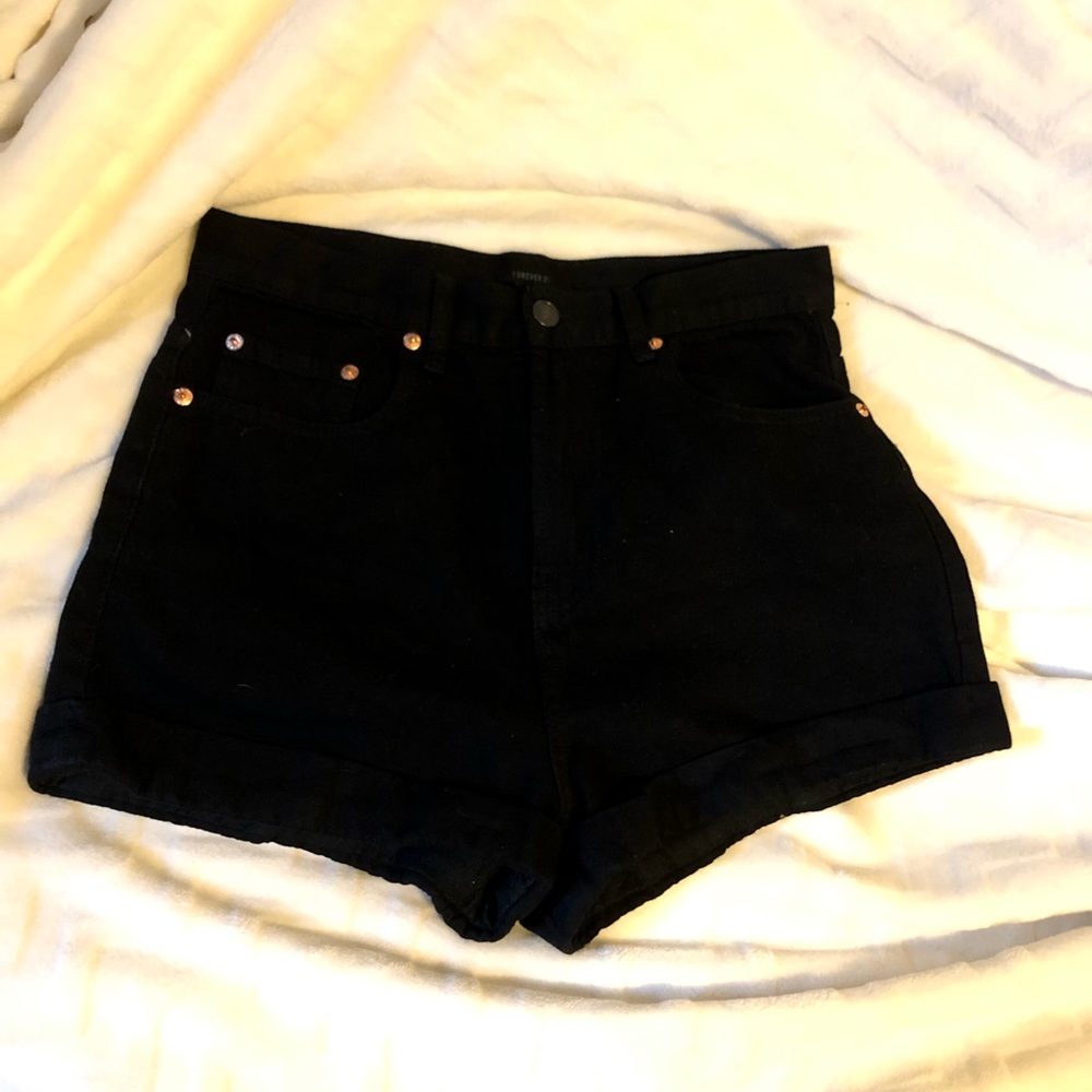 Forever 21 black jean shorts